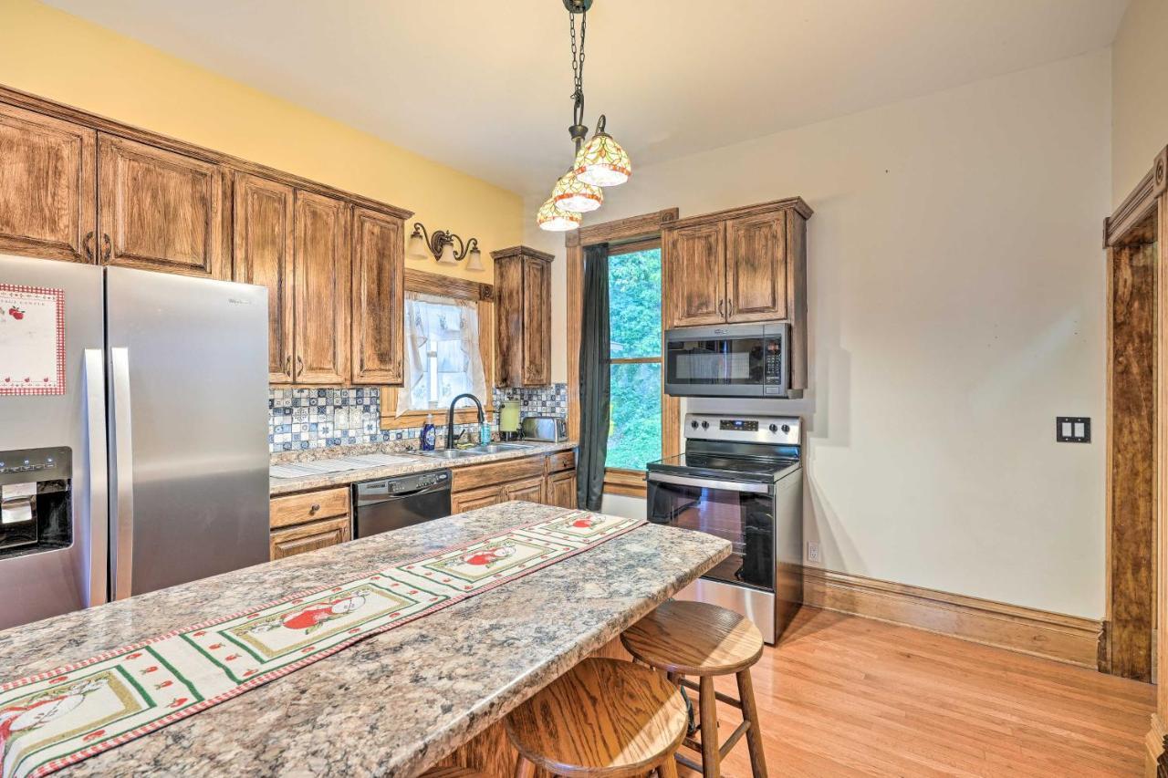 Historic Dubuque Gem Less Than 1 Mi To Downtown! Exteriör bild